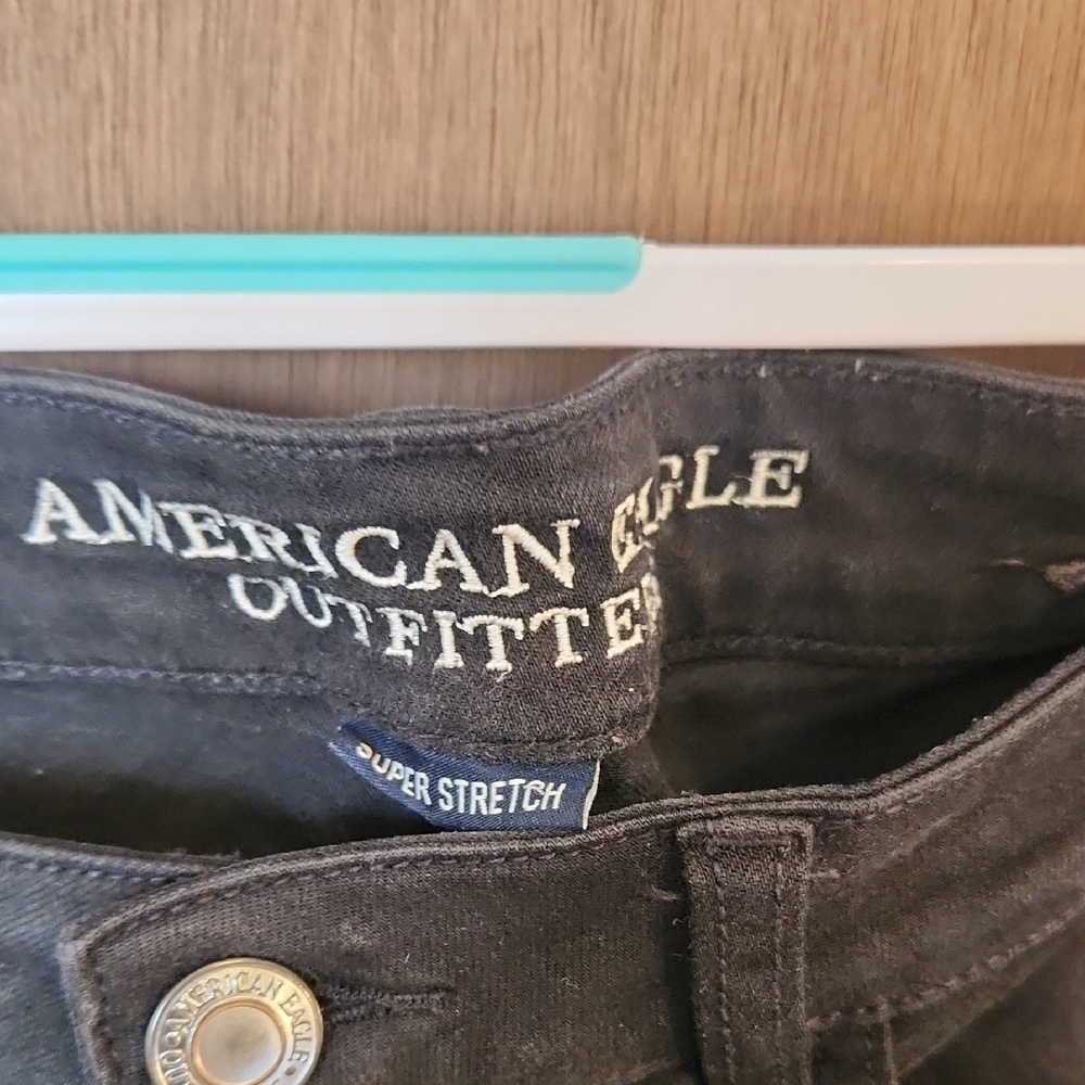 American Eagle Outfitters Black Super Stretch Jeans - Picture 4 of 6